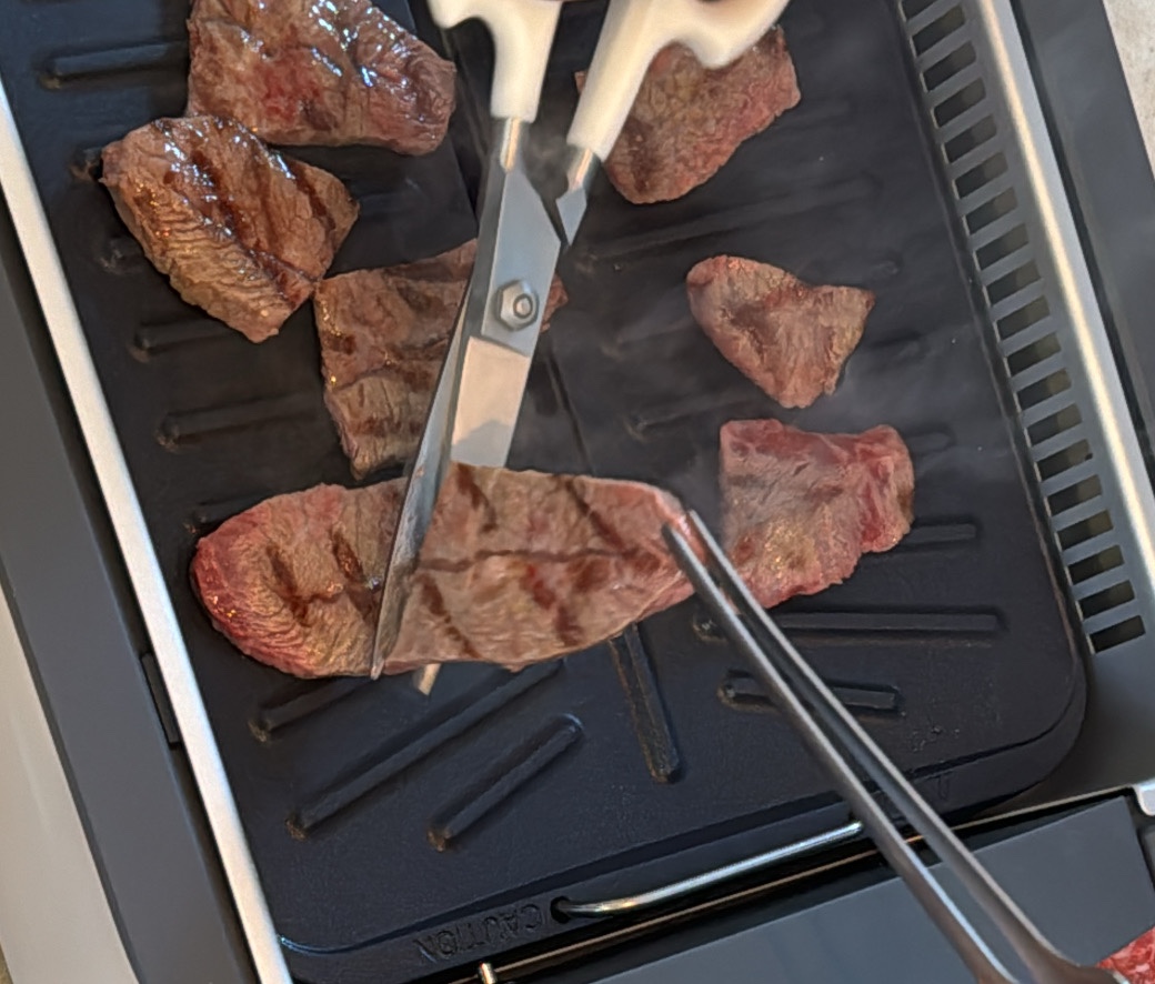 투뿔 한우 1++ 1등급 소고기 스테이크 구이용 안심 부채살 국거리 불고기 모음